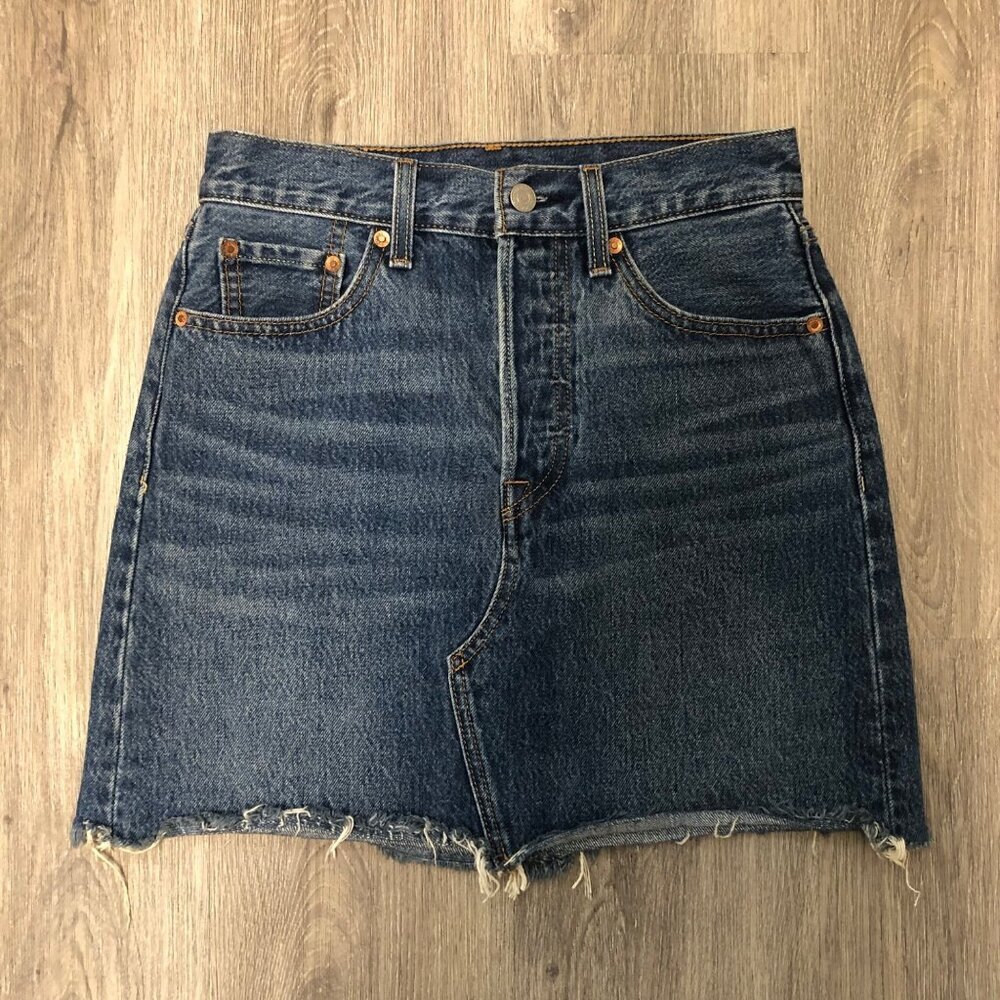Levi's Medium Wash Denim Jean Skirt Women's Size 26 5- Button Fly Raw Edge Hem